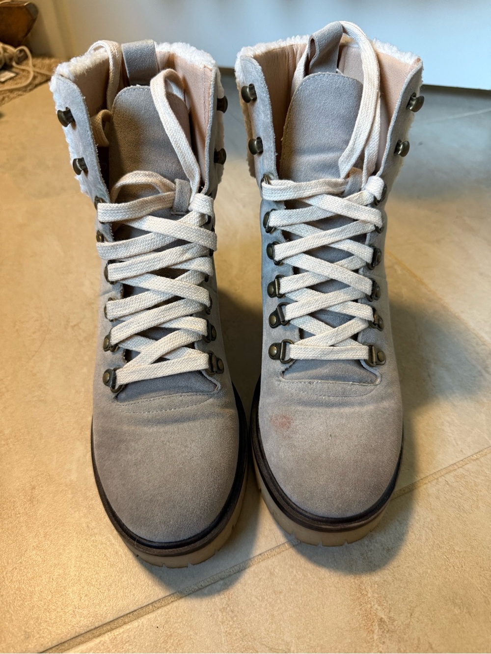 Women's Lace-Up Suede Hiking Boots - Light Gray